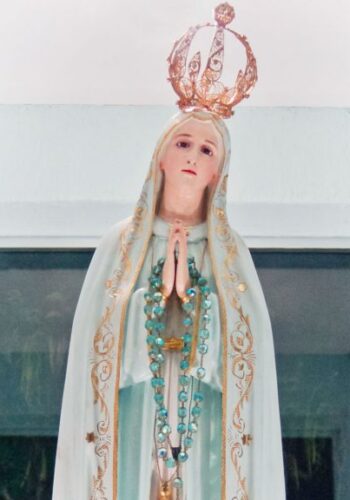 As Nossas Senhoras são a mesma Virgem Maria?