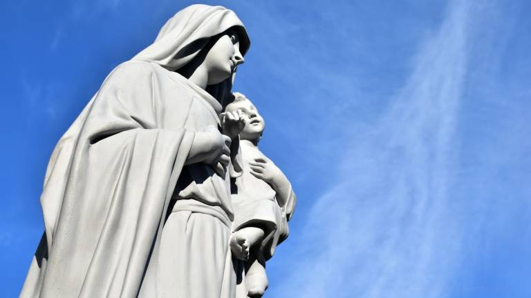 Virgem Maria, a Mãe da Igreja